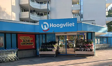 Physical store image