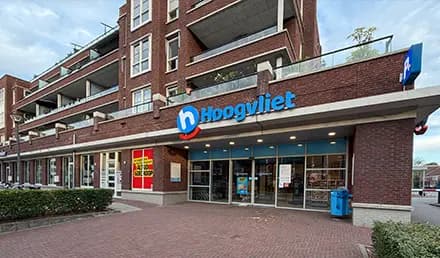 Physical store image