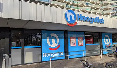 Physical store image