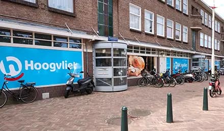Physical store image