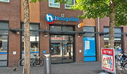 Physical store image