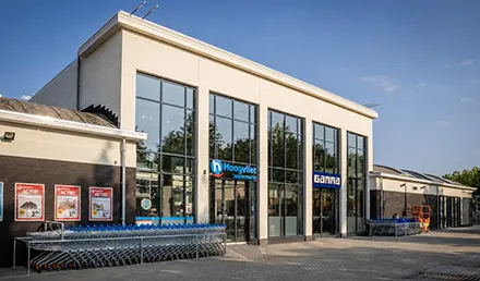 Physical store image