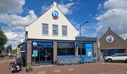Physical store image