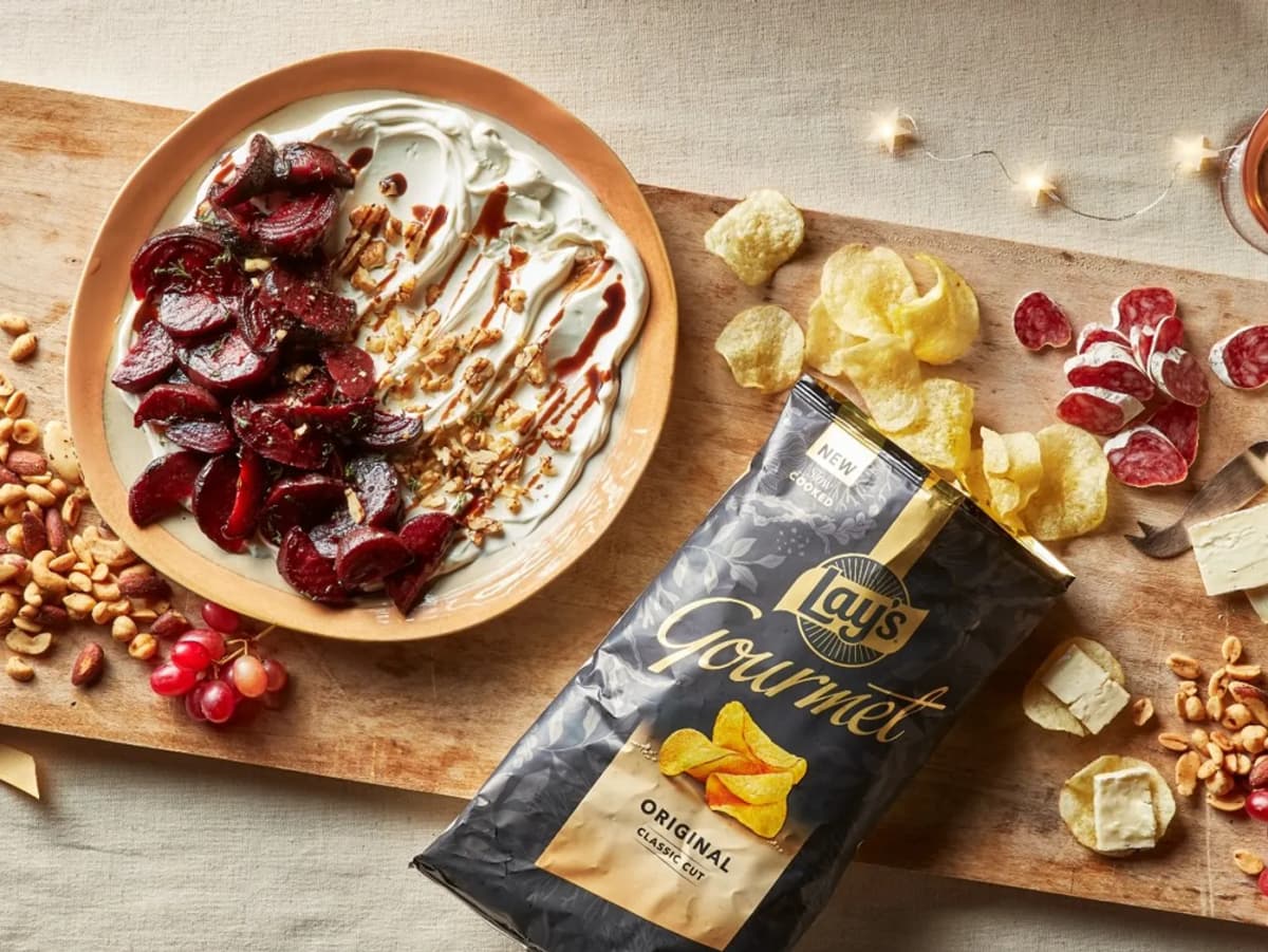 Geroosterdebiet-zuivelspreadboard met chips