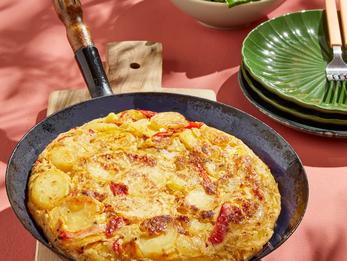 Aardappeltortilla met paprika en ui