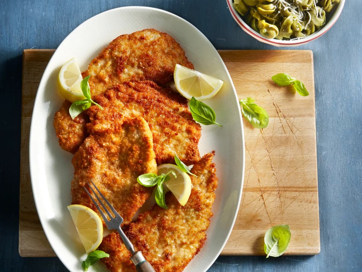 Schnitzel met pesto en parmezaan