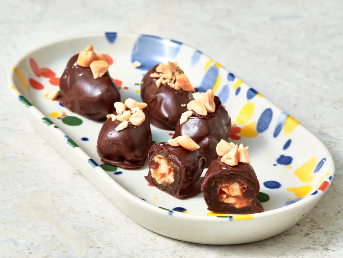 Chocoladedadels met pindakaasvulling