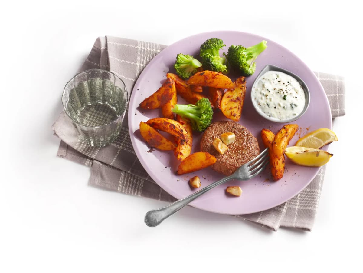 Spicy aardappels met tartaartje en mieriksworteldip