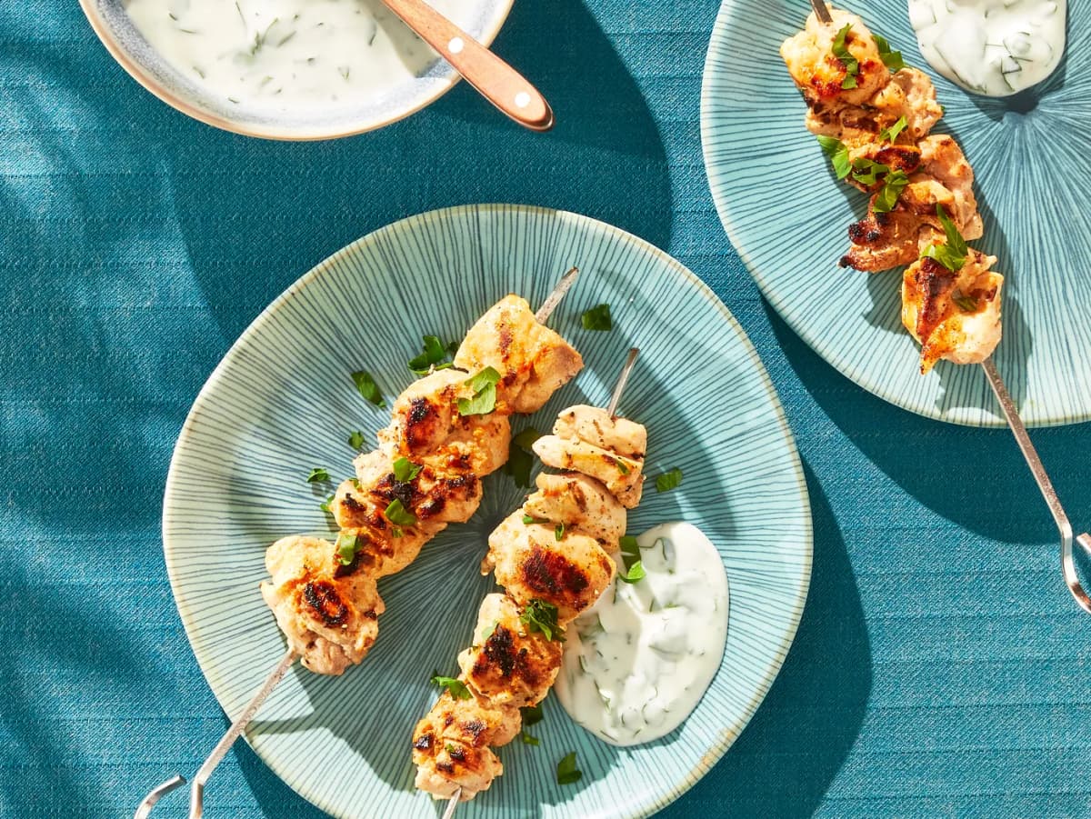Kipspiezen met yoghurtmarinade
