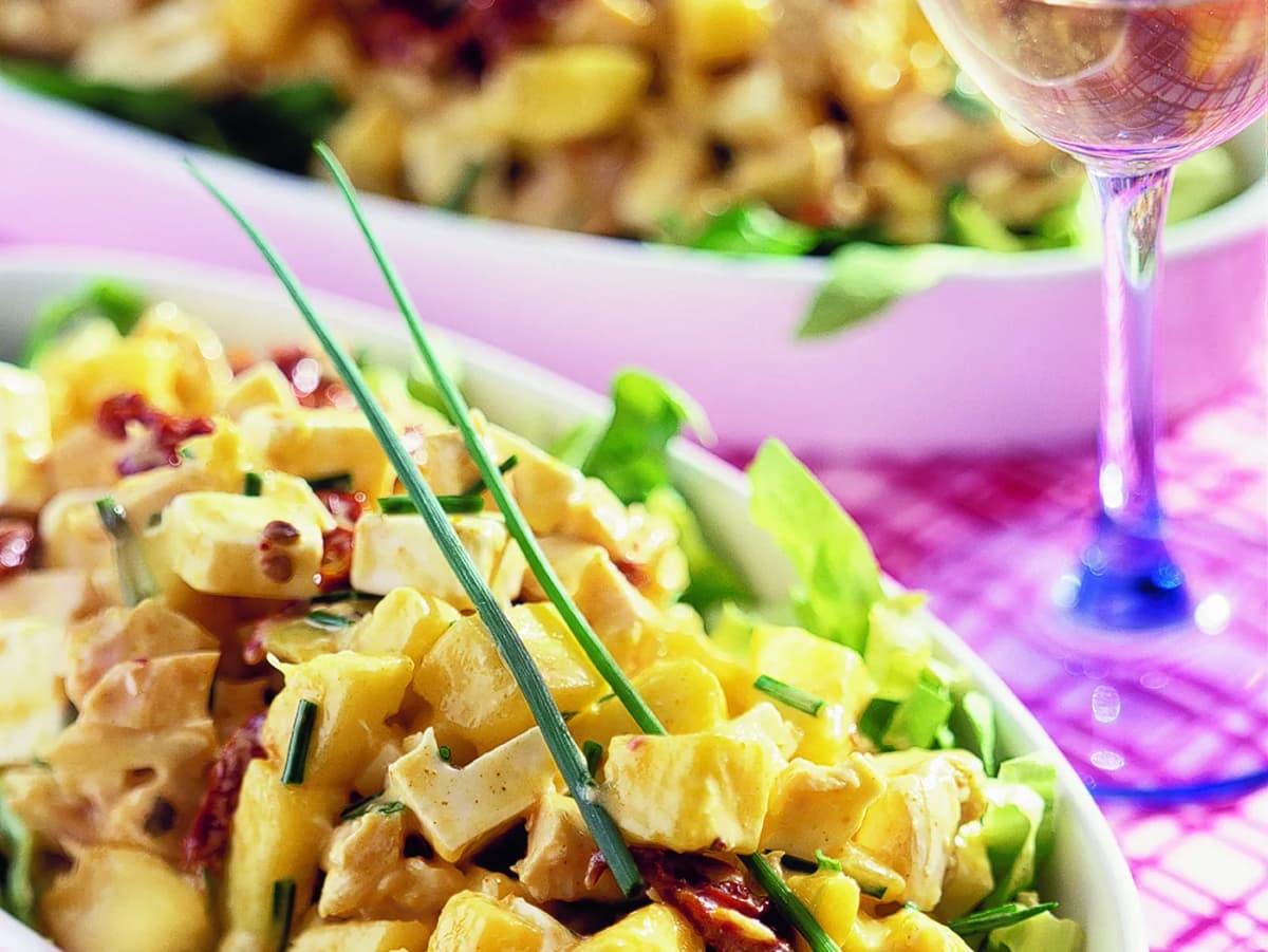 Kipsalade met mango