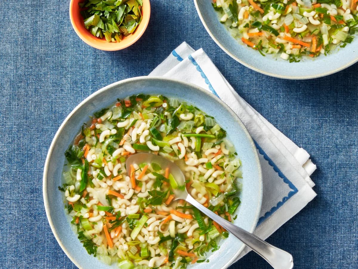 Hollandse groentesoep met macaroni