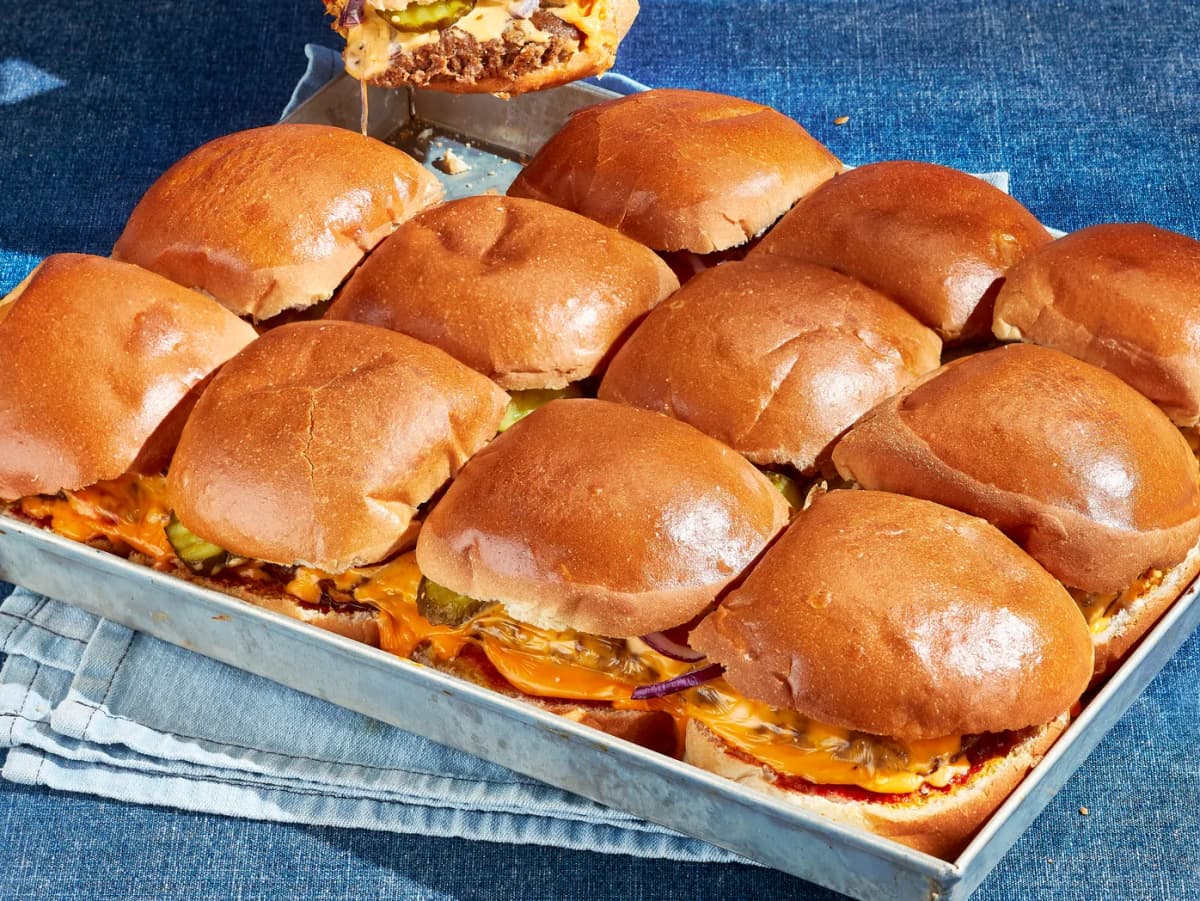 Broodje cheeseburger sliders