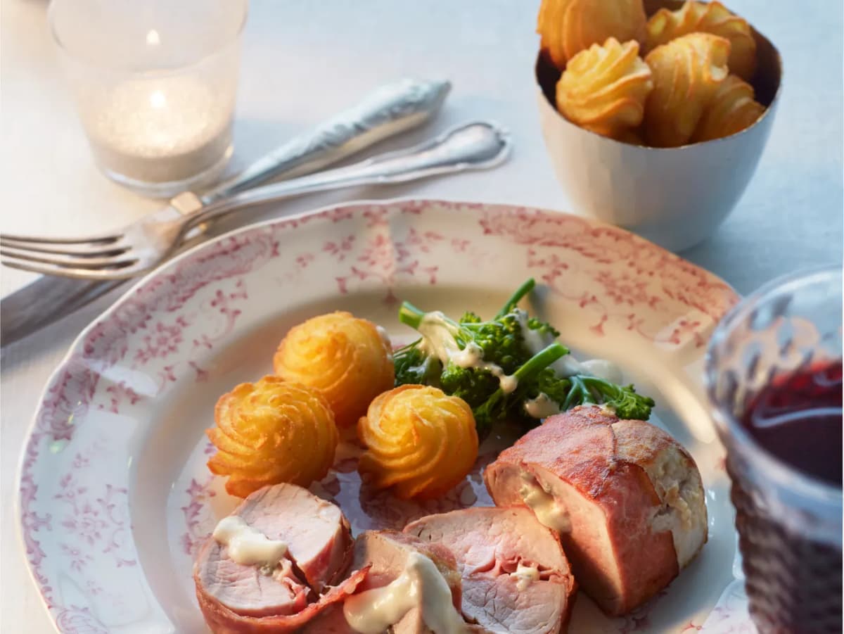 Varkenshaas met rauwe ham en roquefort